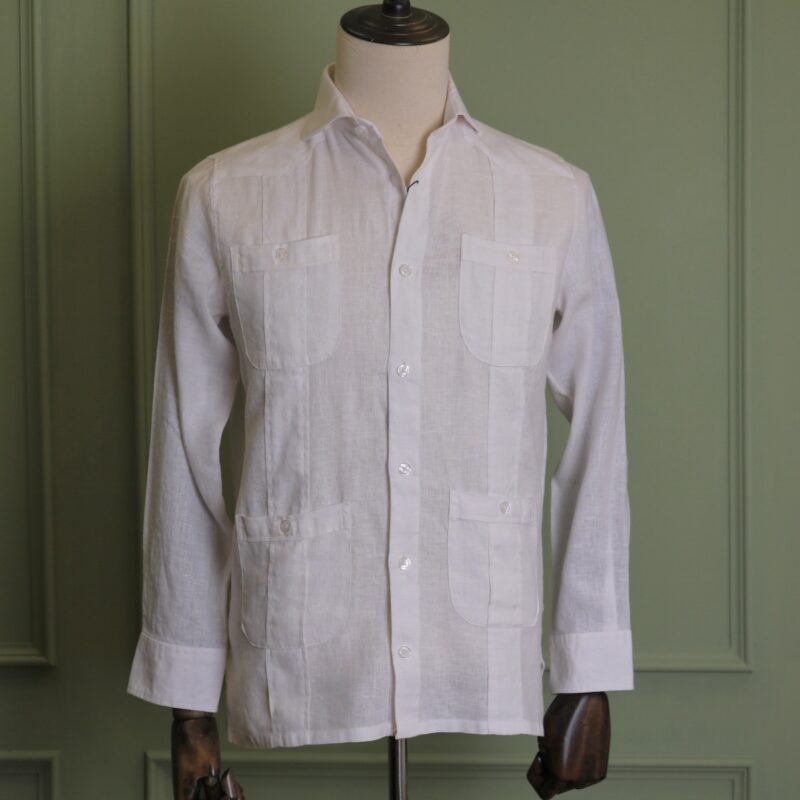Guayabera lino tintado blanca