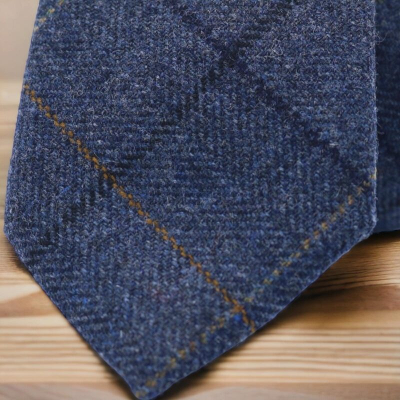 Corbata de lana azul con cuadro - Imagen 2