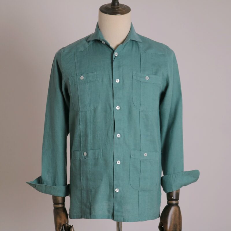 Guayabera lino color verde