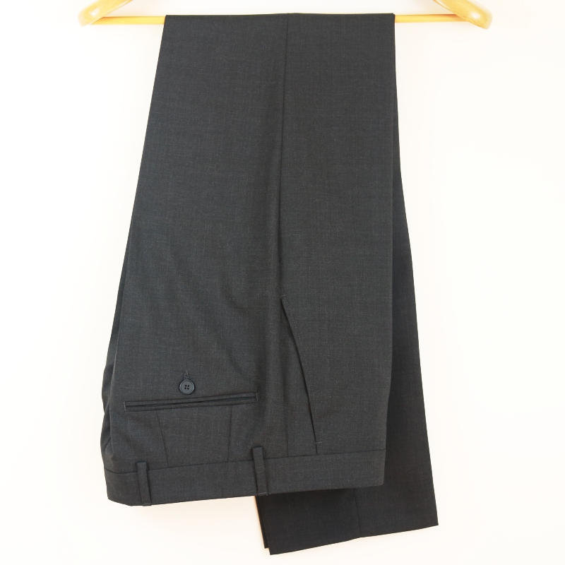 Pantalón clásico de vestir gris sin pinza